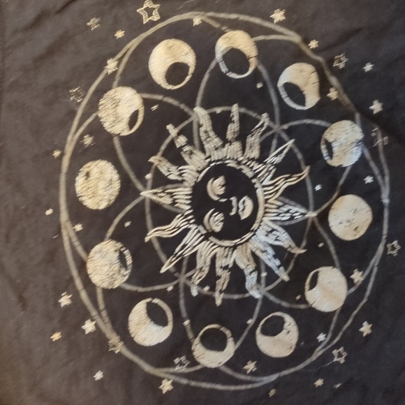 Torrid cutout sleeve shirt - Picture 4 of 4